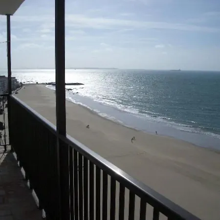 Apartment 1ª Linea De Playa, Espectaculares Vistas, Garaje, Wifi Rota